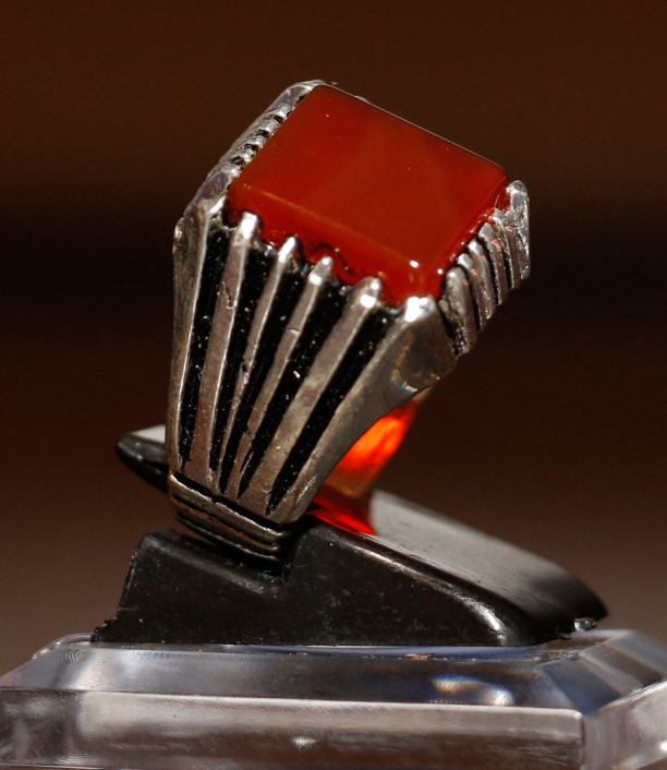 Aqiq Ring quadradisch dunkelrot - Khorasani, versilbert