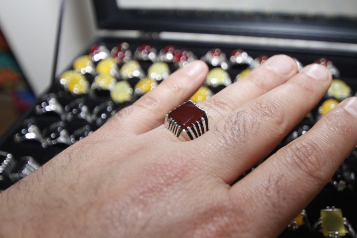 Aqiq Ring quadradisch dunkelrot - Khorasani, versilbert