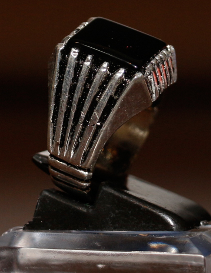 Aqiq Ring Schwarz Eckig Khorasani